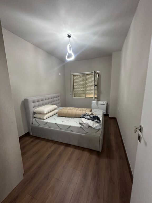 Jepet apartament 2+1+2 me qira tek Rruga Don Bosko , prane Kompleksit Fiori di Bosco , Laprake .