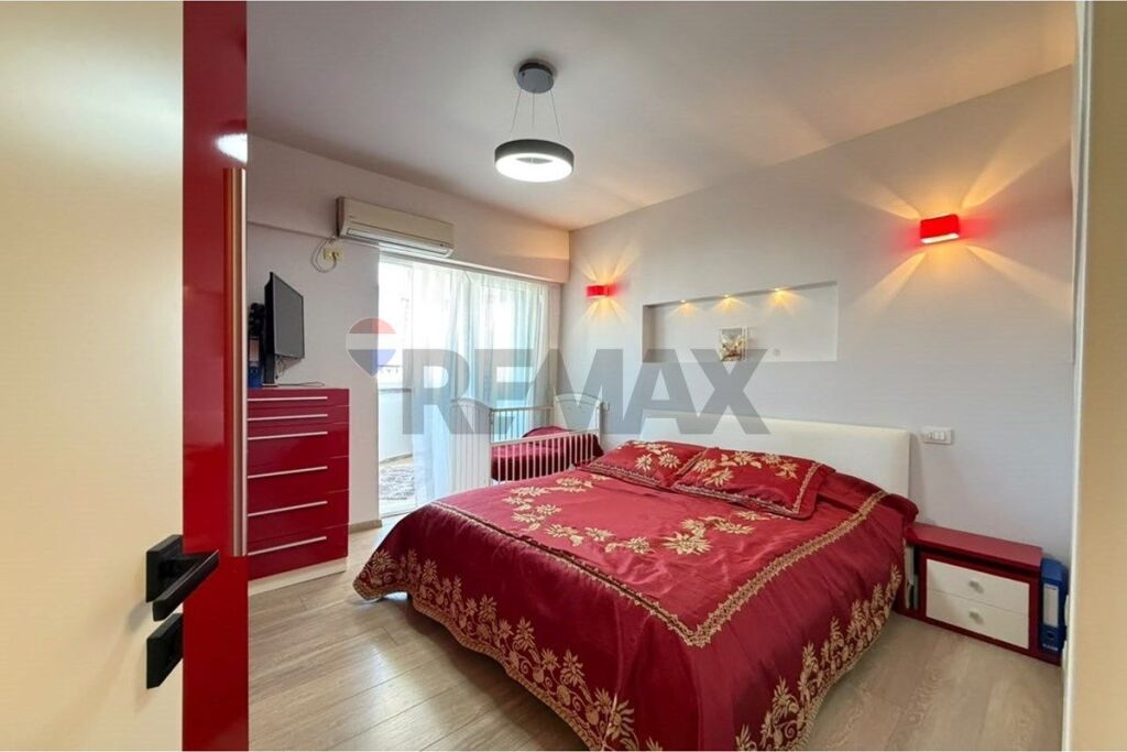 Apartment 2+1 for sale in Komuna e Parisit