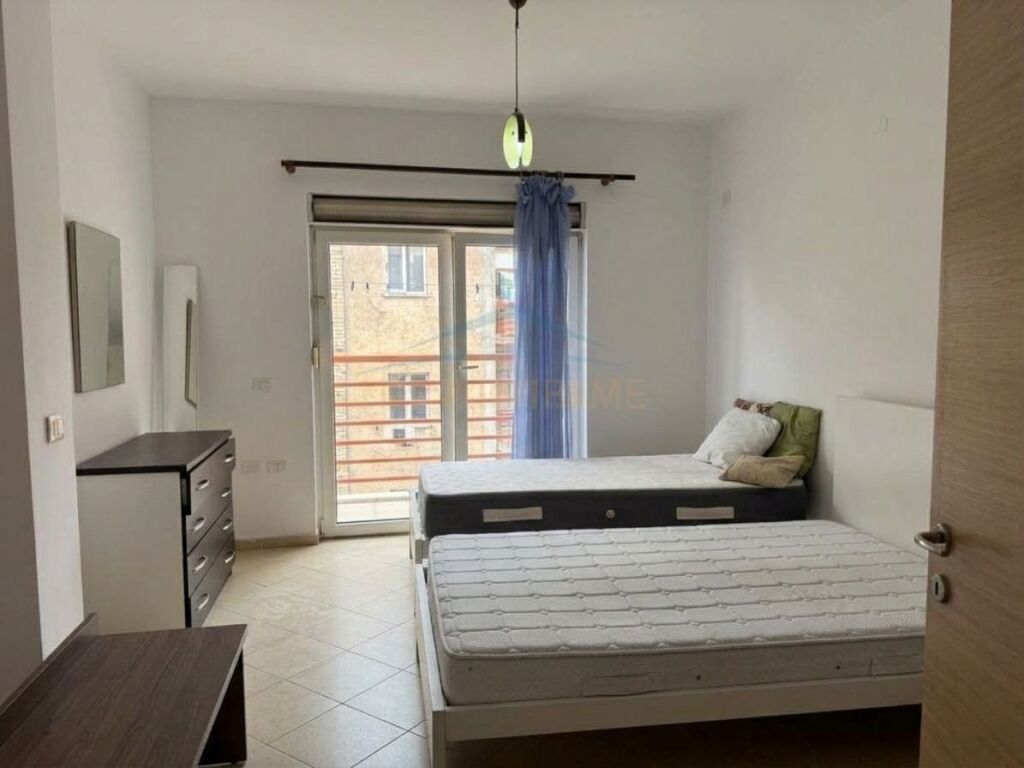 Shitet, Apartament 2+1, Credins Bank, Ali Demi