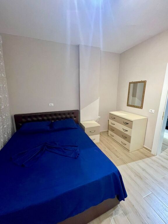 Apartament 1+1 me qera afatgjate ne plazh iliria