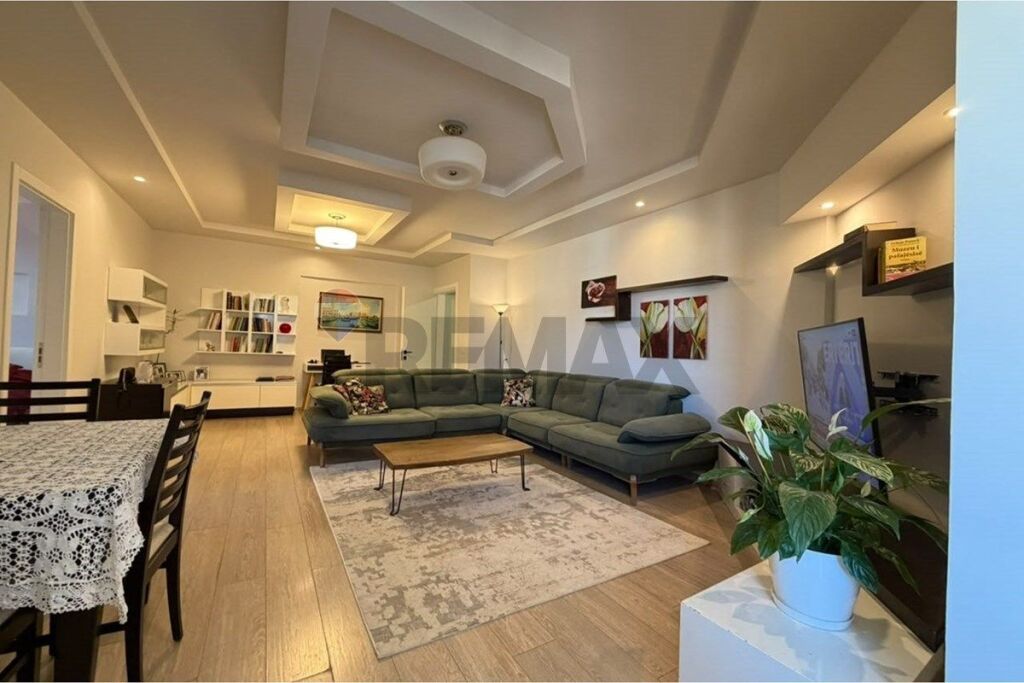 Apartament 2+1 per shitje tek Rruga Bilal Golemi, Komuna e Parisit!