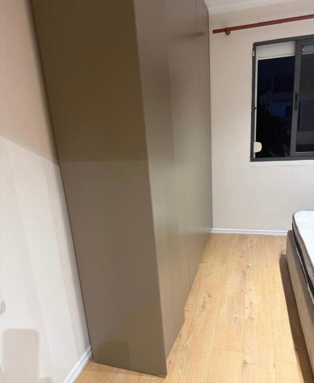 Apartament 1+1 i mobiluar me qira te Varri i Bamit, Rruga Xhanfize Keko