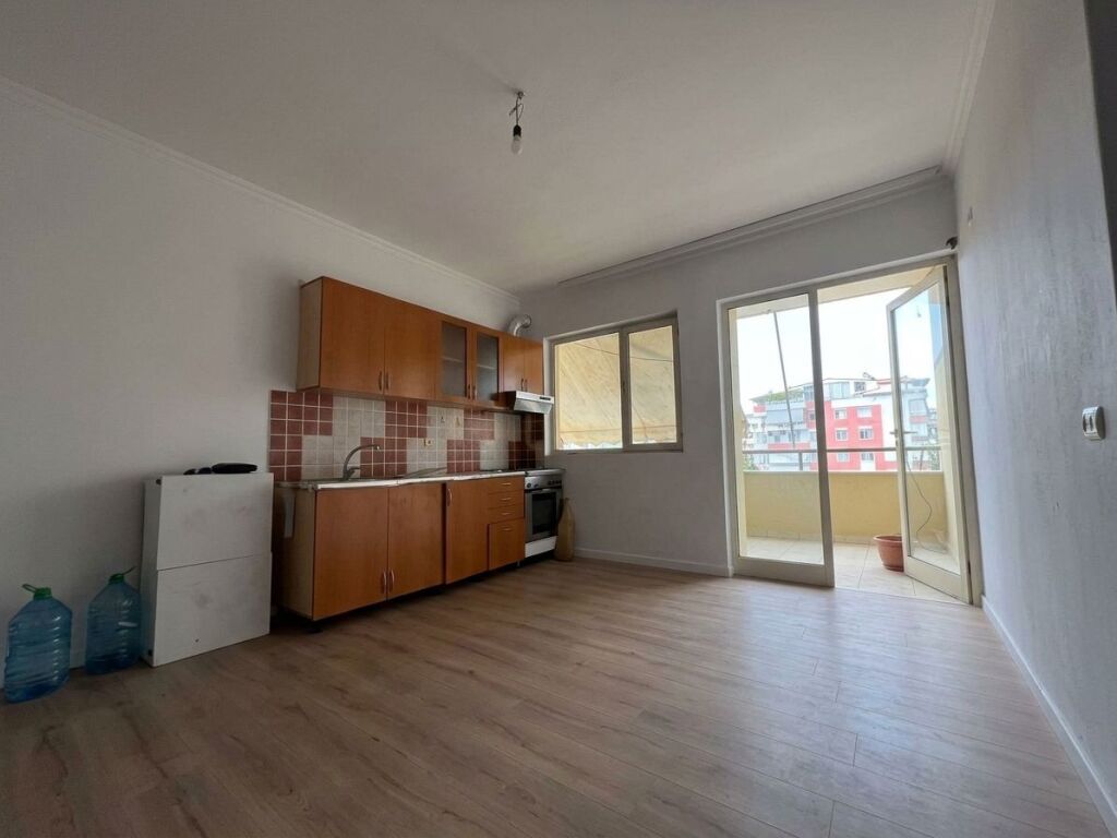 For sale, Apartment 2+1+2, Selite, Tirana.