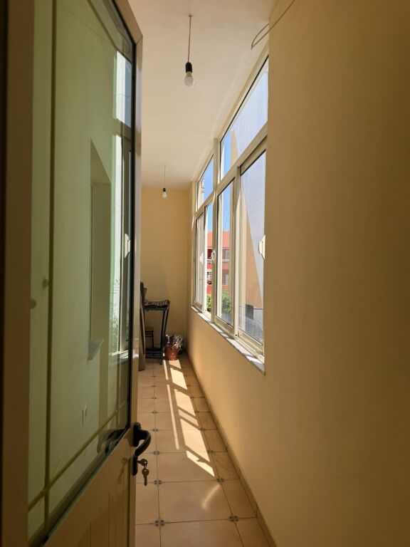 Affitto | Shtëpi private 2 + 1 | 5 Maji | 430 €/mese