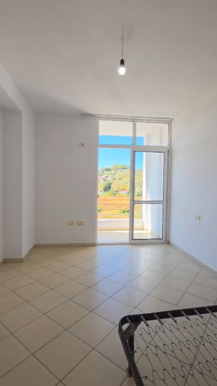 Apartament 2+1 per shitje ne Astir !