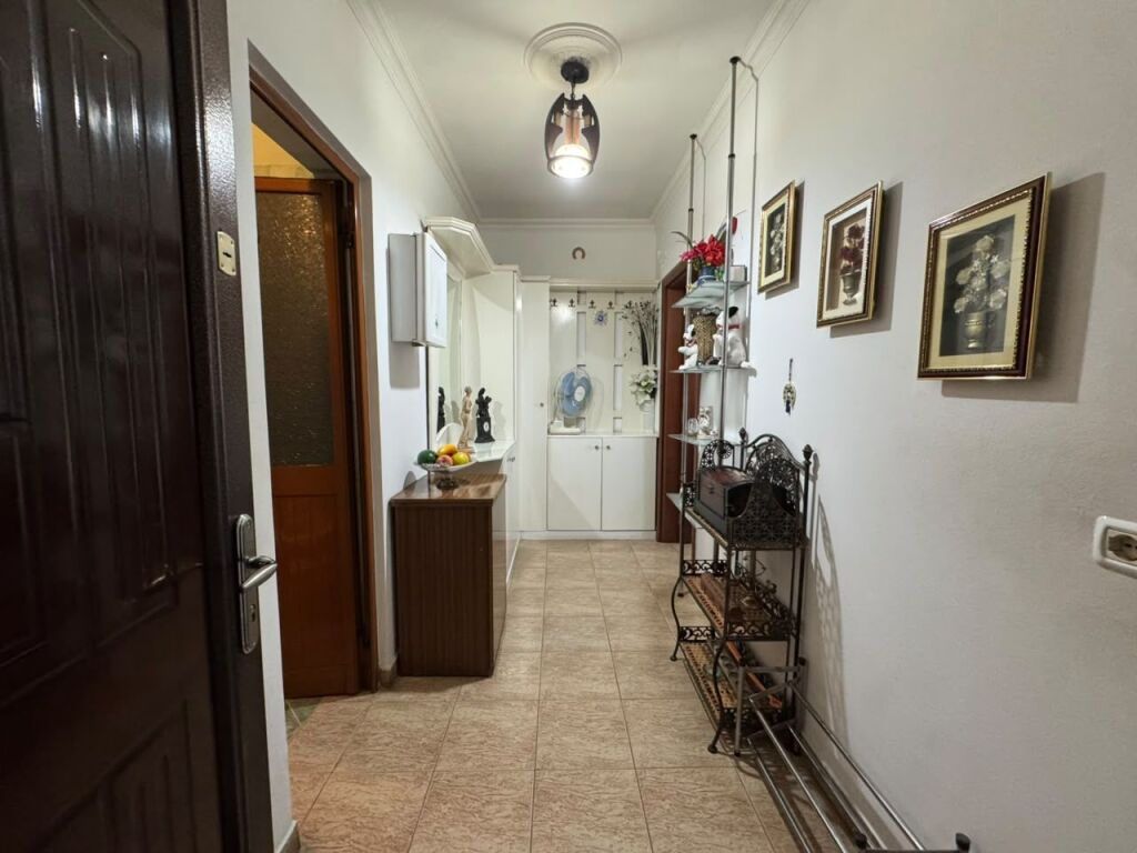 OCCASION, 2+1 FOR SALE, BABE REXHA STREET