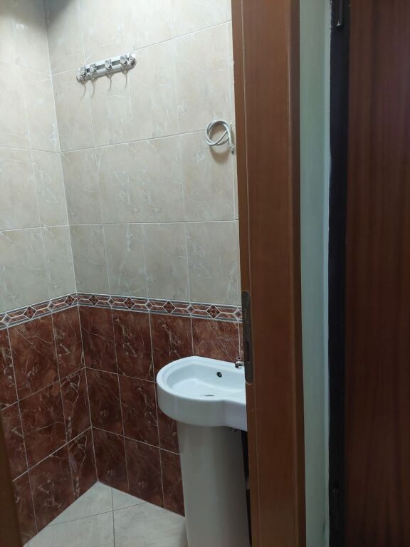 🏢 UFFICIO IN AFFITTO | BLLOKU