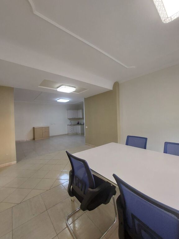 🏢 UFFICIO IN AFFITTO | BLLOKU
