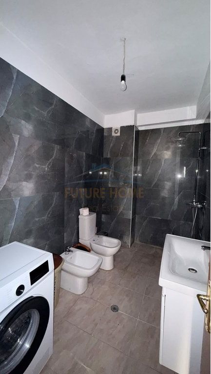 Shitet,Apartament 2+1+2,Kompleksi Fratari,Unaza e Re/Astir