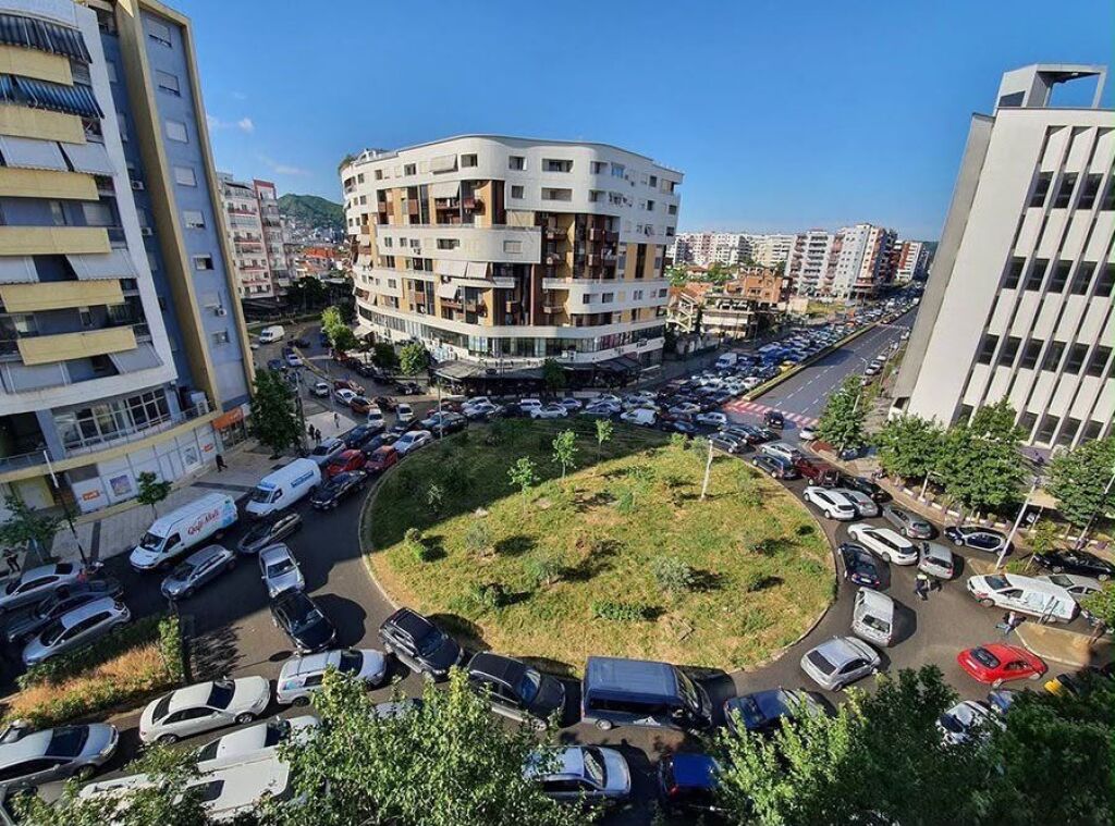 🏢 UFFICIO OPEN SPACE IN AFFITTO – ASTIR, NUOVO ANELLO!