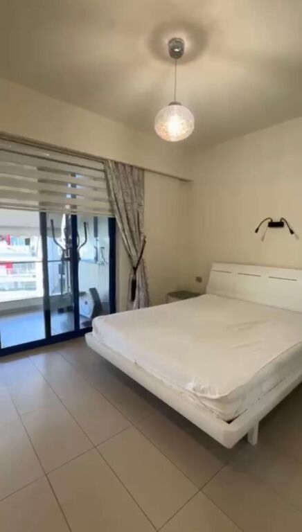 Apartament per qera 3+1+2 te Rr.e Kosovareve