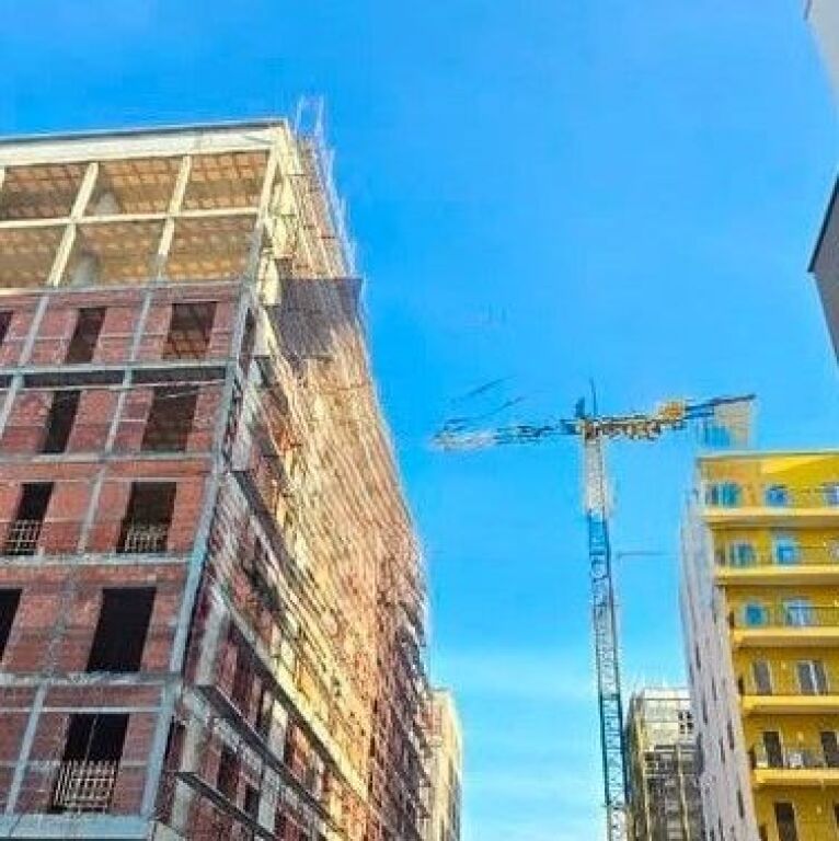 🏢✨ AMBIENTE COMMERCIALE IN VENDITA | INGRESSO TIRANA 🔑