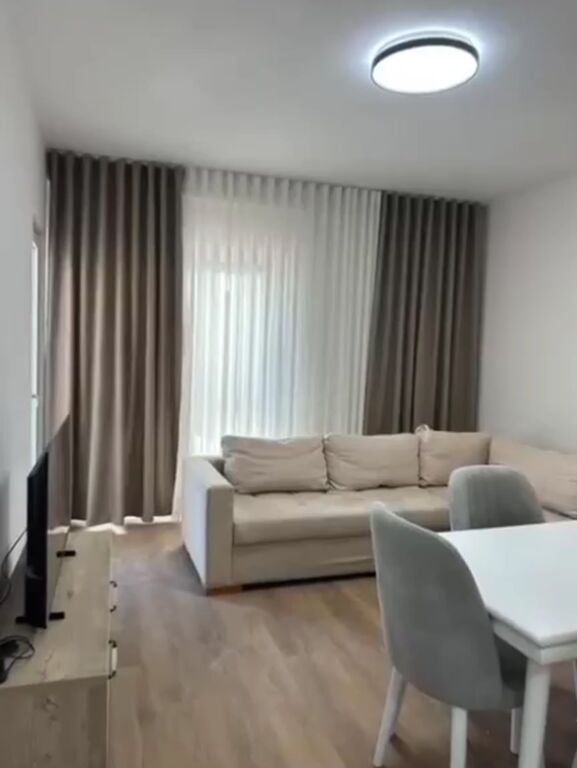 Apartment 1+1 for rent at Zogu i Zi