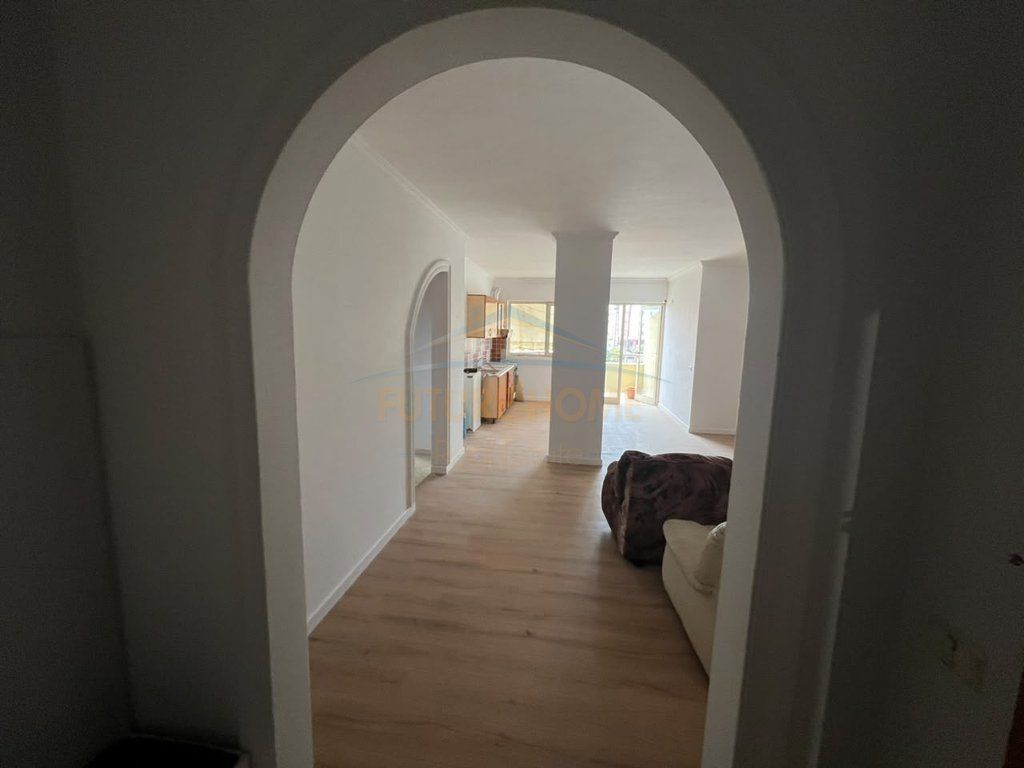 Shitet,Apartament 2+1+2,Selite, Tirane