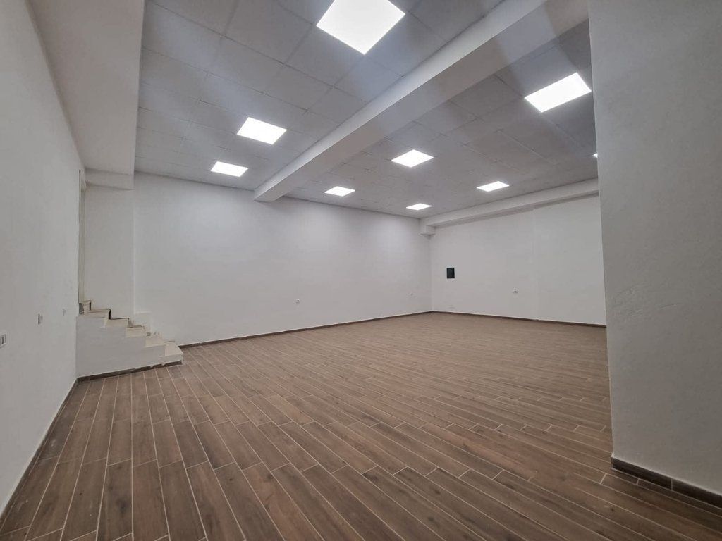 AMBIENT BIZNESI PËR SHITJE – BRRYLI 200,000 €