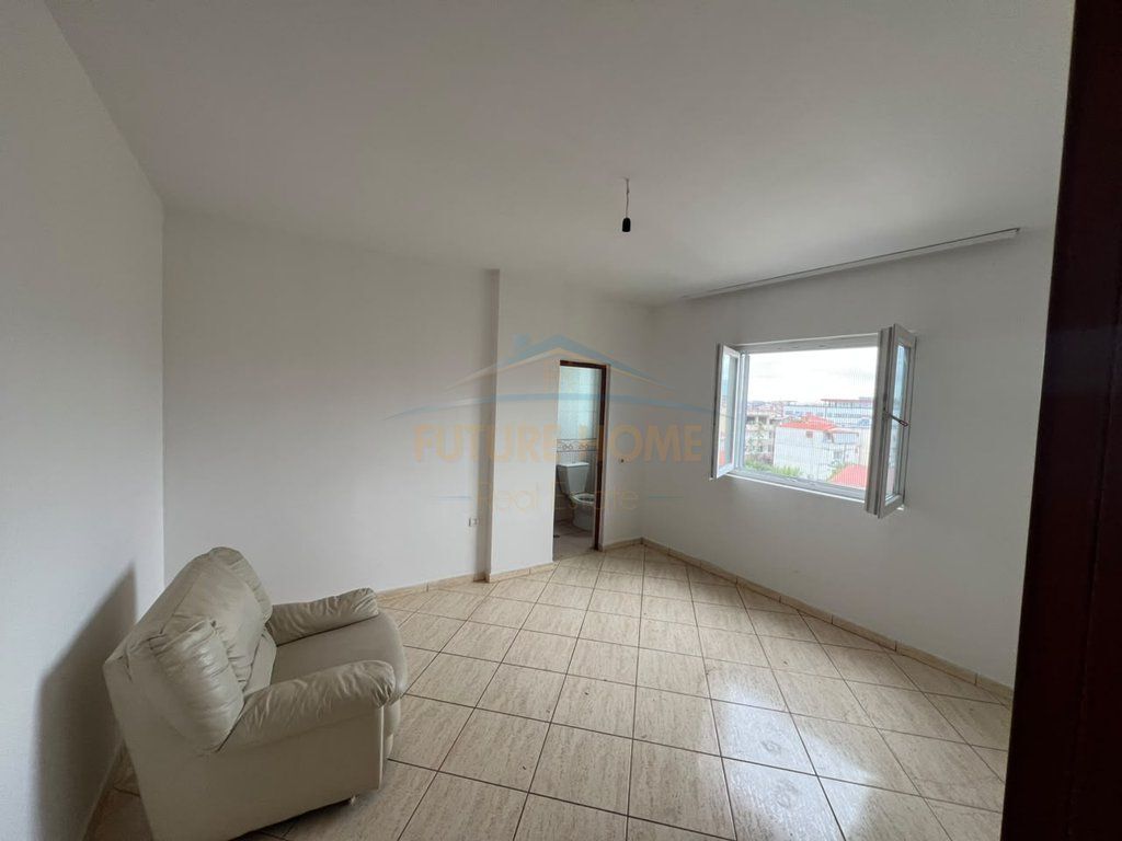 Shitet,Apartament 2+1+2,Selite, Tirane