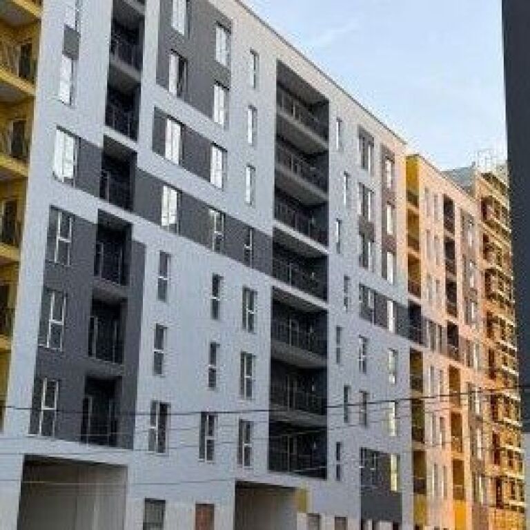 🏢✨ AMBIENTE COMMERCIALE IN VENDITA | INGRESSO TIRANA 🔑