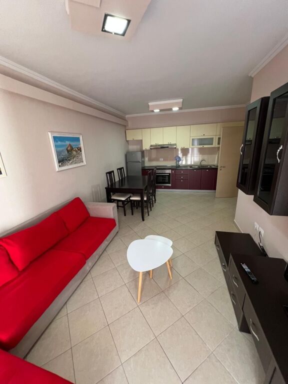 Apartament per qera 1+1 te Stadiumi Dinamo