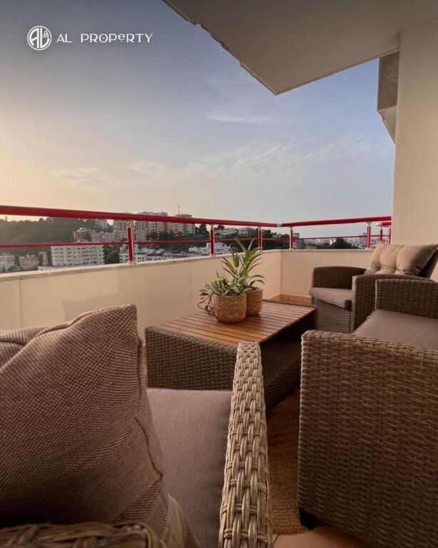  Apartament  2+1+2 me qira  pamje deti–Vollga, Durrës