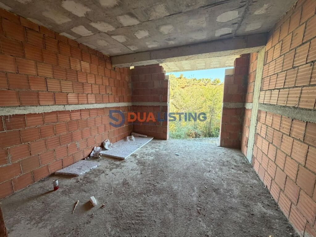Shitet apartament 2+1+2 ne Kodren e Diellit 2!