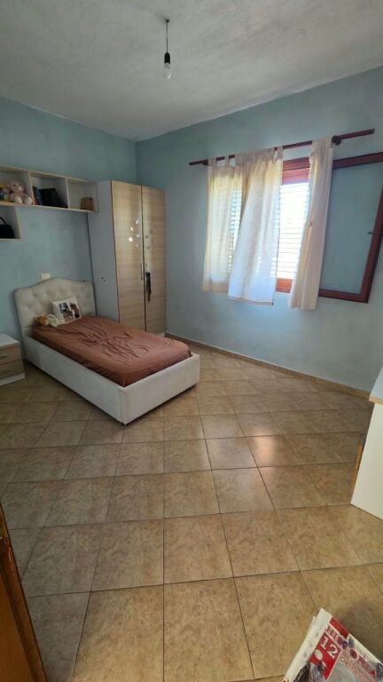 🏡🔑 SHITET SHTËPI 3-KATËSHE ME CERTIFIKATË PRONËSIE – DURRËS