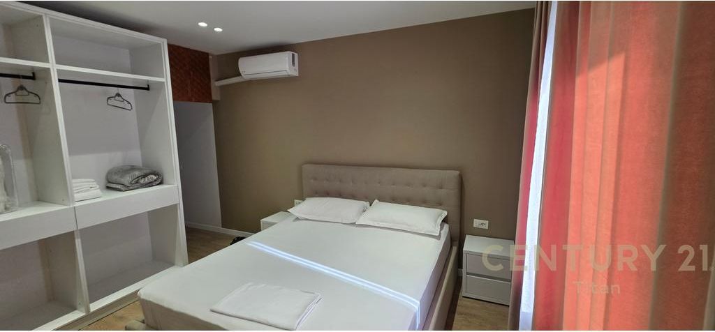 VILË ME QIRA TE LIQENI I FARKËS | IDEALE PËR AIRBNB &amp; BOOKING 🏡
