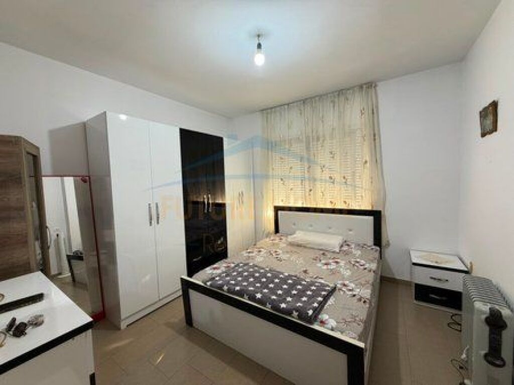 For sale, 2+1+2 apartment, New Ring Road, Tirana