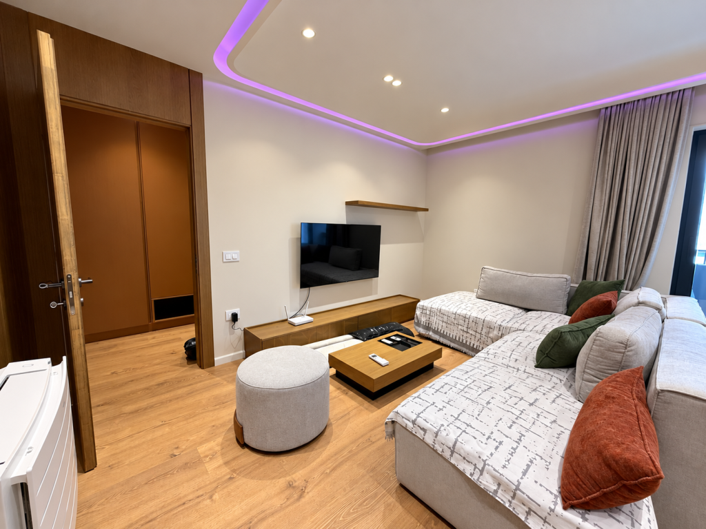  Rent, 1+1 Apartment + Parking Space, Oasis Residence