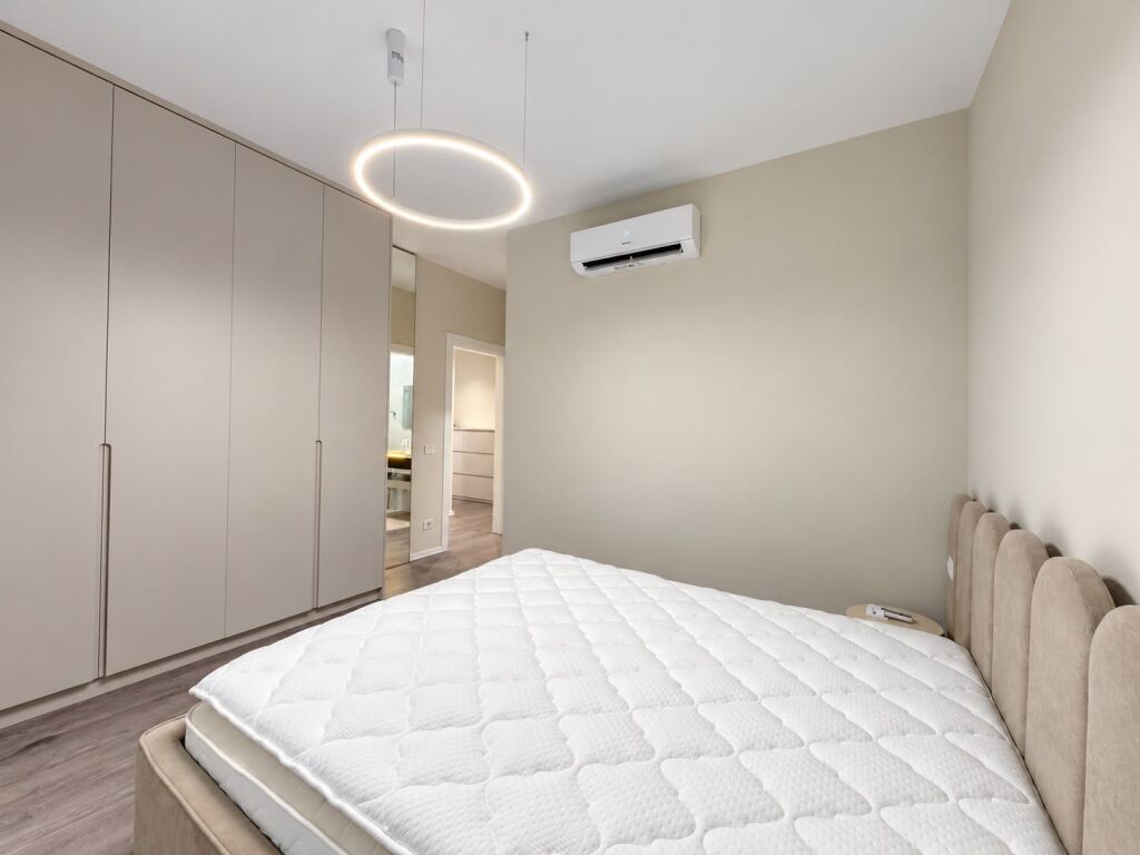 Apartament 2+1 per qira tek Rruga Mine Peza.