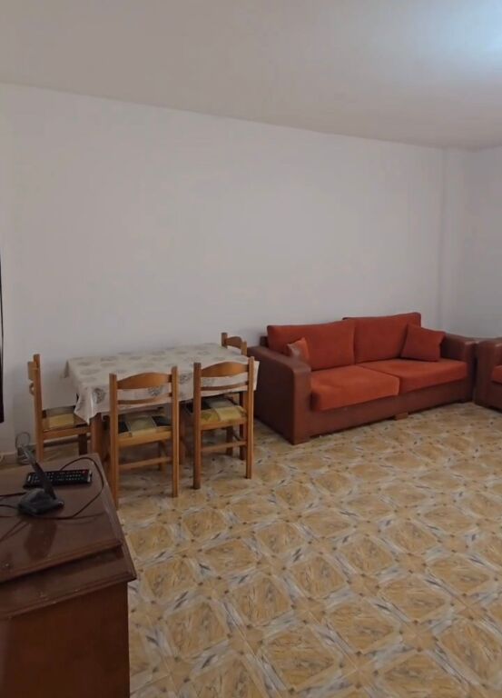 1+1 apartment for sale on Myslym Shyri Street, near Faik Konica School .  