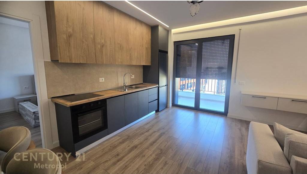 2+1 Apartment for Rent on New Boulevard, Tirana - 75,000 lekë | 85 m²