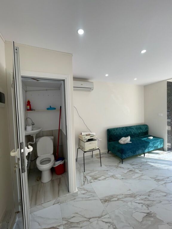 Business Premises for Rent on Main Beach Road, Durrës!