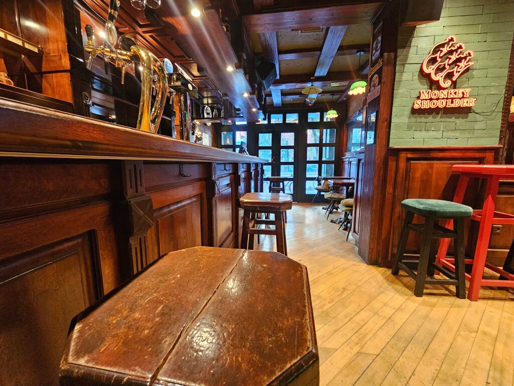 ‼️✨ FOR SALE / Bar Restaurant in BLLOK✨‼️