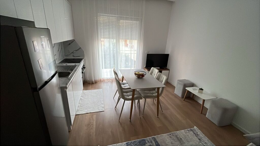 Apartament 1+1 me qira ne Shkoze