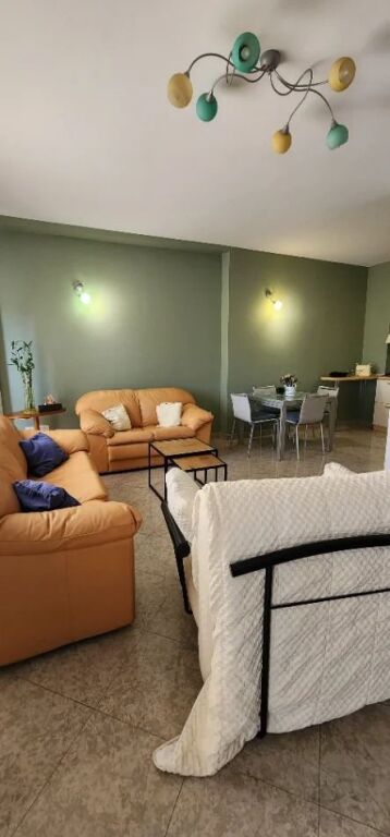 Apartament 1+1 per qera Pazari i Ri !