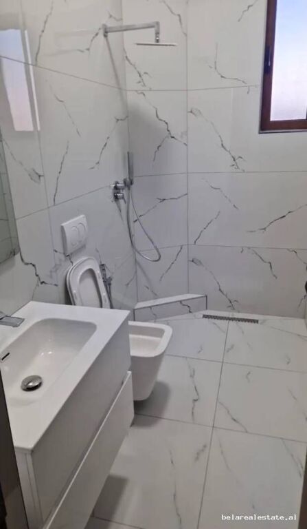 Vile Me Qera 2+1 Tek Vilat Gjermane (BV22723) Tirane