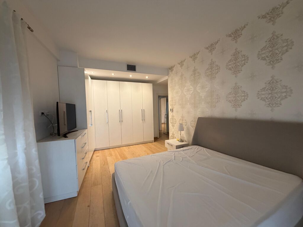 Apartament me Qira te Rruga e Bogdanëve