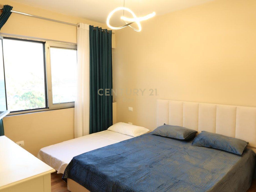 JEPET ME QIRA APARTAMENT 1+1 NE CURRILA !