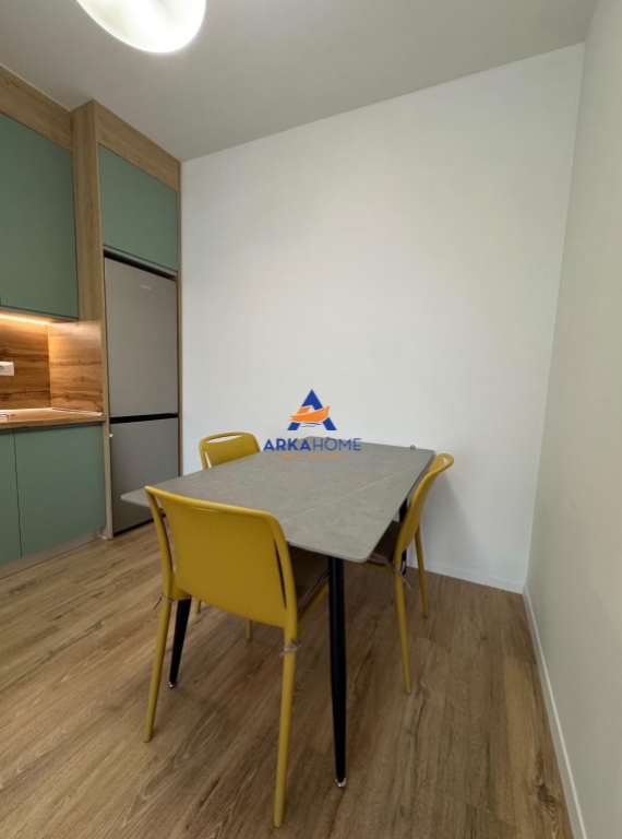 APPARTAMENTO 1+1 IN AFFITTO CON BALCONE "VIA FROSINA PLAKU, 21 DHJETORI" 75.000 LEKE