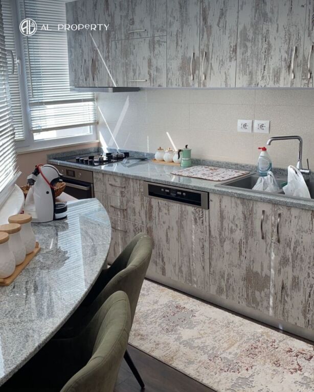  Apartament 3+1+2 me pamje deti per Qira ne Vollga, Durres