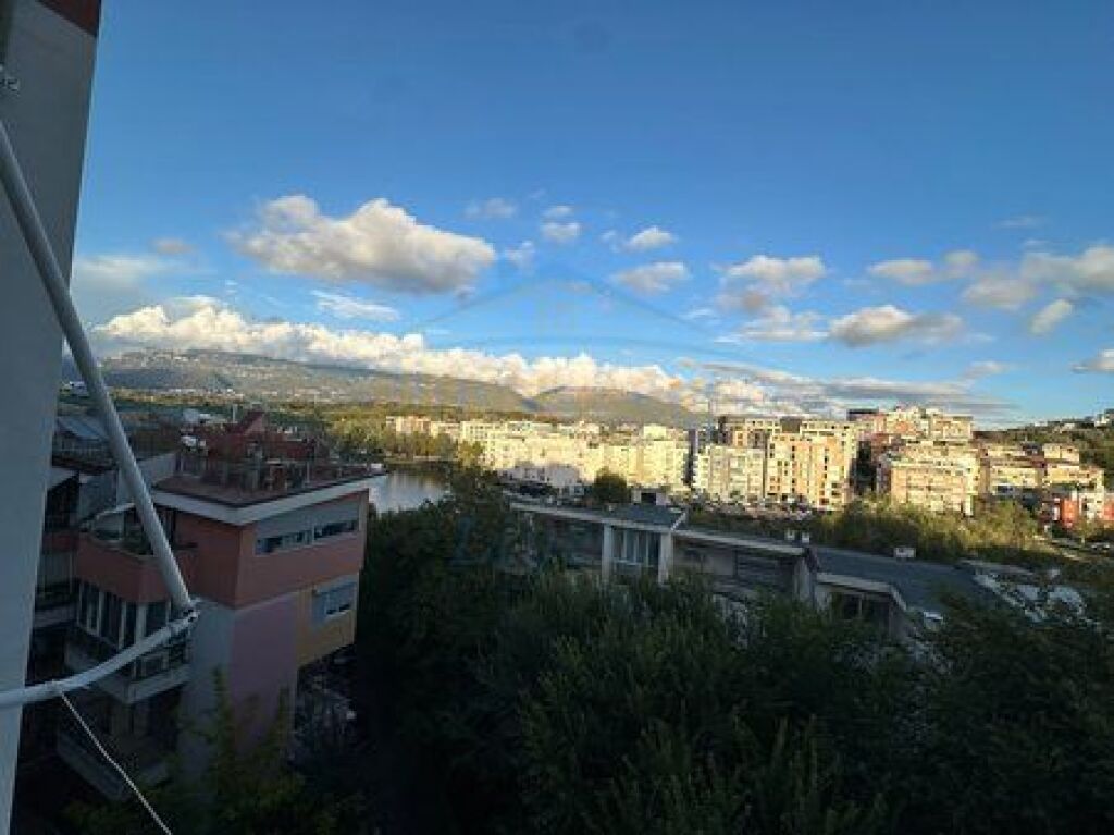 Shitet, Apartament 2+1 +Post Parkim, Liqeni i Thatë, Tiranë