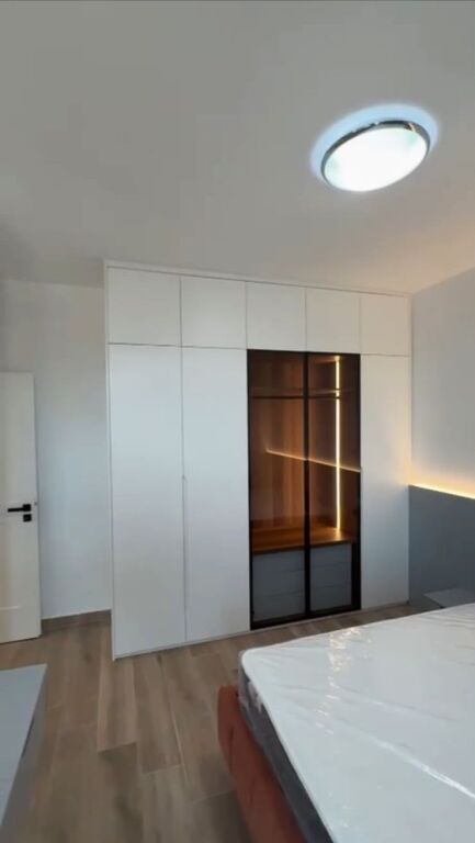 🏢Rruga e Dibres,prane Viles Gold jepet me qera apartament 2+1,i mobiluar.1,000 Euro