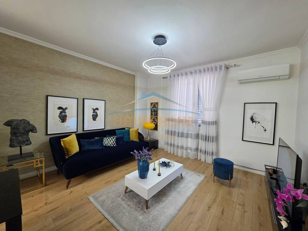 Rent, 2+1 Apartment Rruga e Kosovareve!
