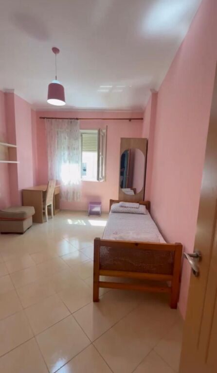 Appartamento in vendita nella zona di Fresku vicino a Restorant Fresku ID 5789
