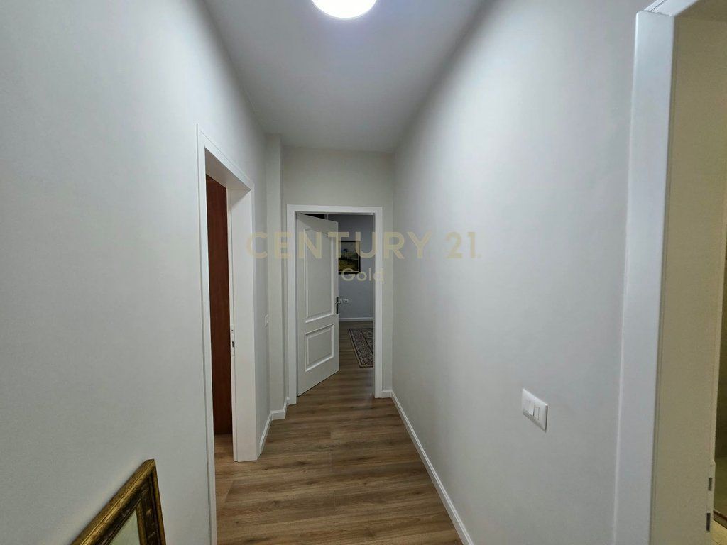 APARTAMENT 2+1+2 PER QERA TEK TOPTANI