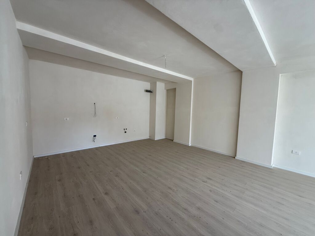 Office Space for Rent 3+1+2 Urban Gate