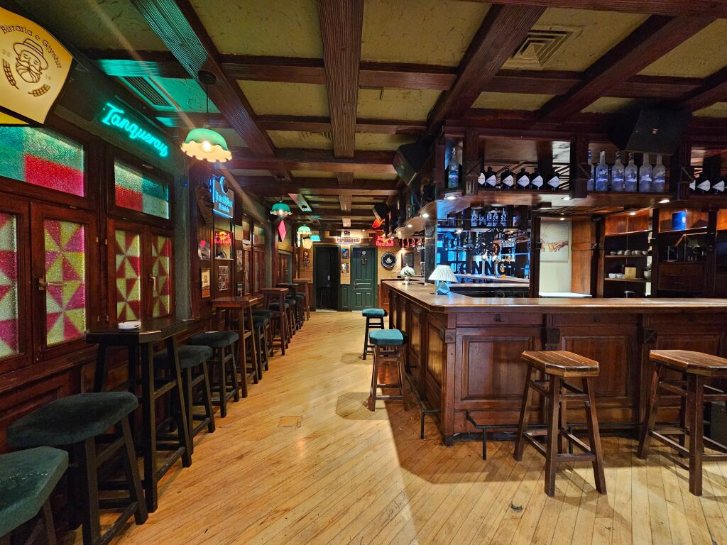 ‼️✨ FOR SALE / Bar Restaurant in BLLOK✨‼️