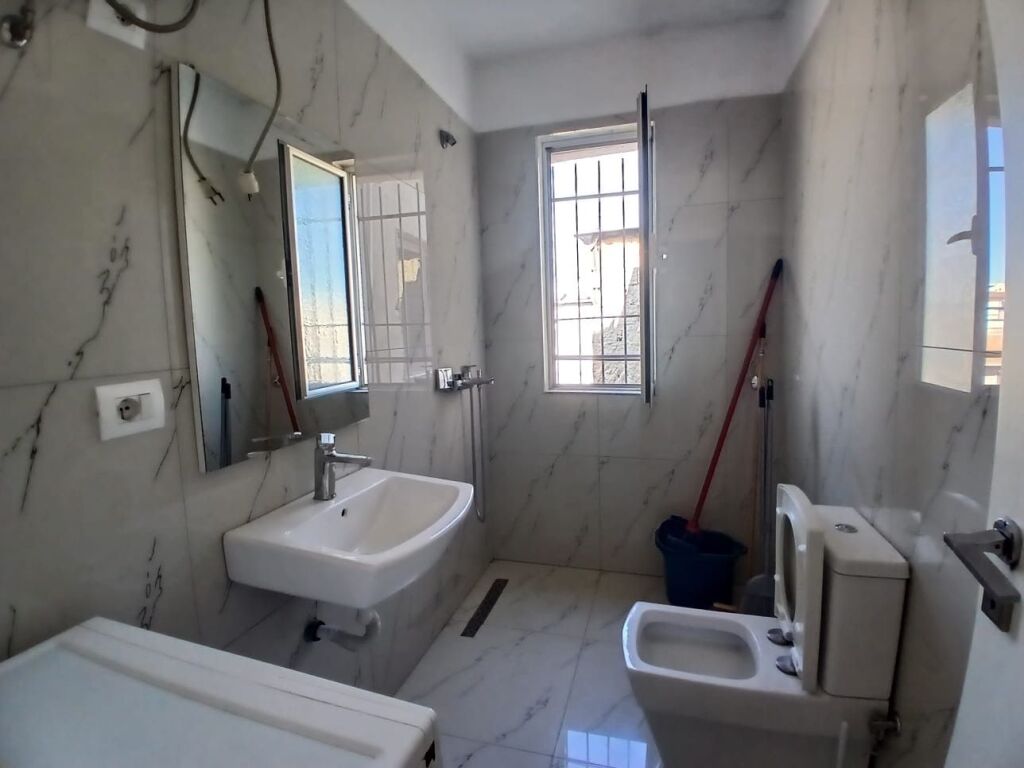 1+1 apartment for rent Elbasan Street !
