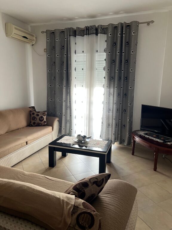 Apartament me qera ne plazh Durres