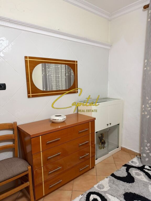 APARTAMENT ME QIRA 2+1+2 RRUGA SIRI KODRA 50.000 LEKE
